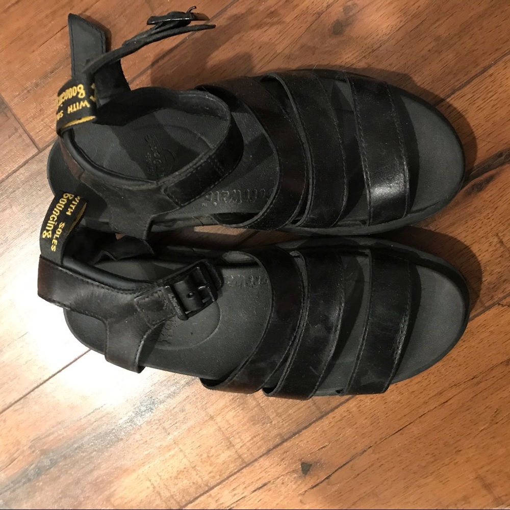 💥FLASH SALE💥Doc Marten Sandals